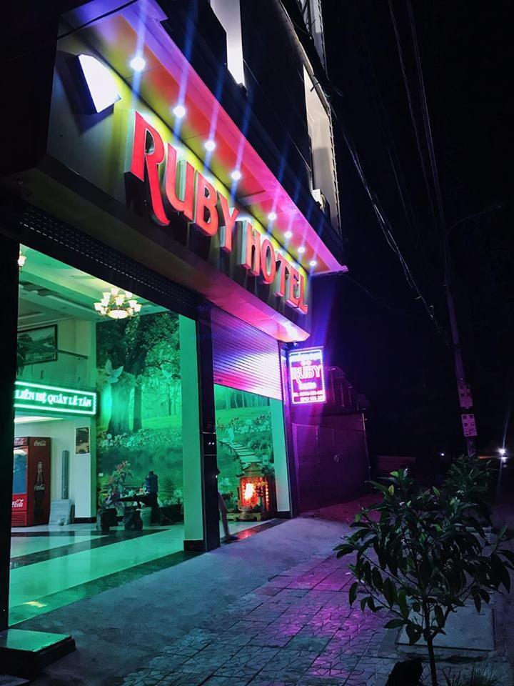 Ruby Hotel Vinh Yen Zewnętrze zdjęcie