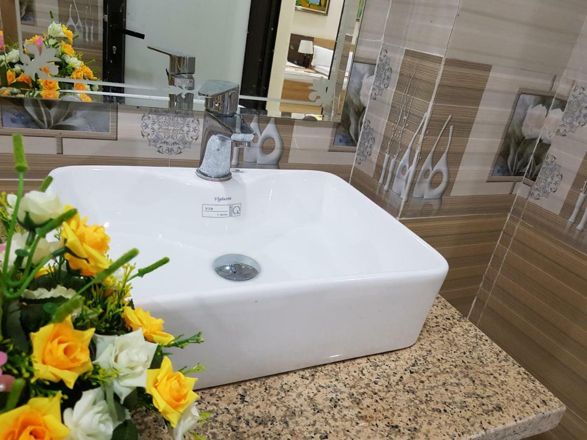 Ruby Hotel Vinh Yen Zewnętrze zdjęcie