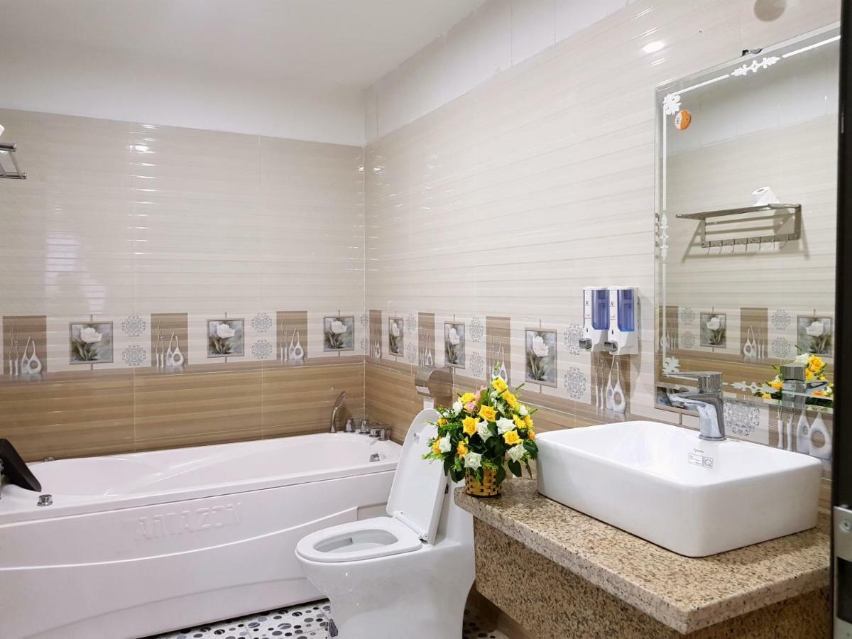 Ruby Hotel Vinh Yen Zewnętrze zdjęcie